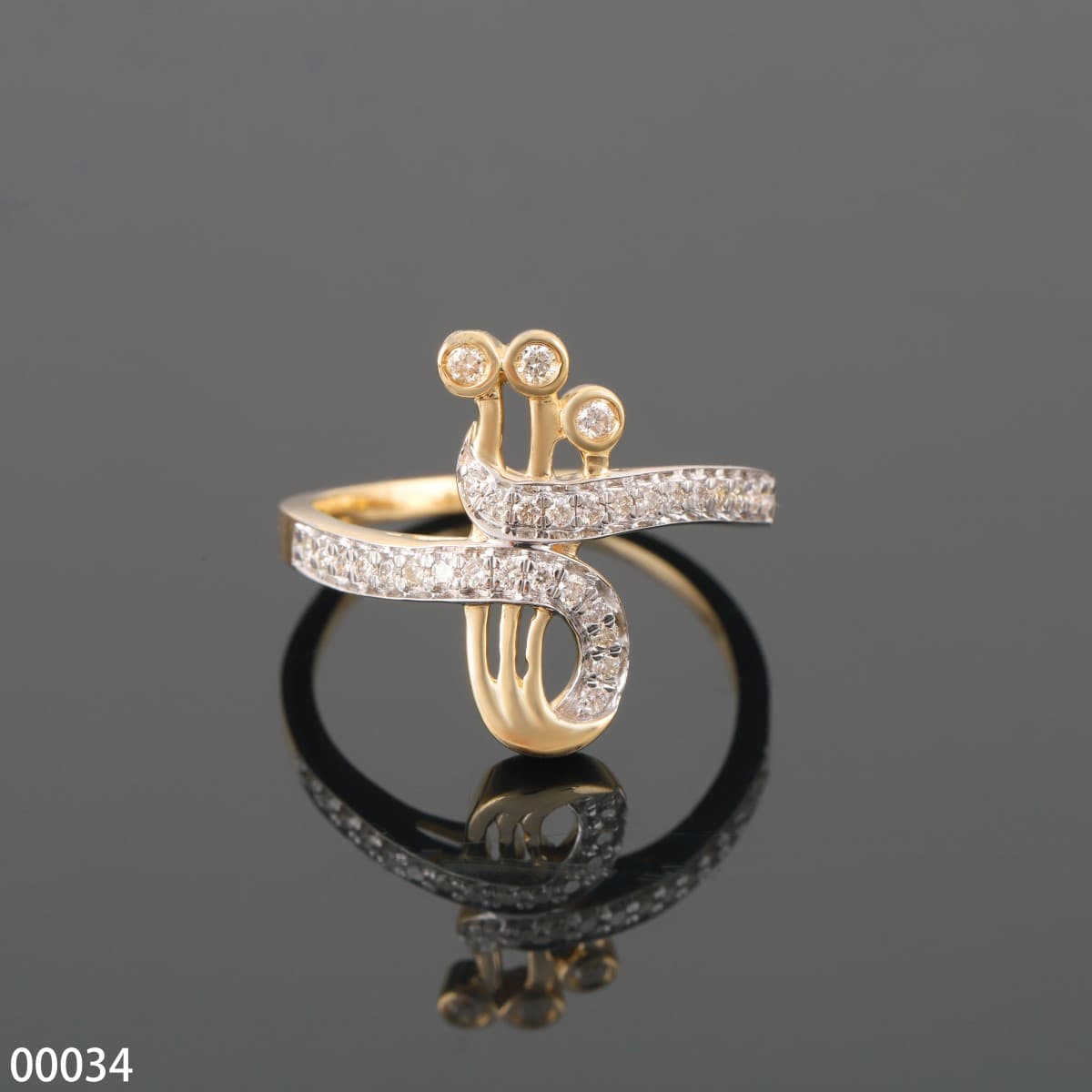 LADIES RING